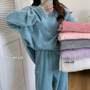 Autumn and winter flannel pajamas women’s two-piece coral fleece homewear new loose casual women’s striped simple pajamas