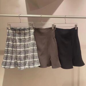 Kuzuwata Spring Temperament Woman Skirt High Waist All-match Mini Skirts Female Retro Plaid Short Faldas Mujer 2022 New Trendy
